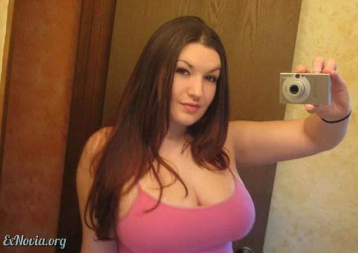 Who´s That Girl: Camerella Cams aka Kayla