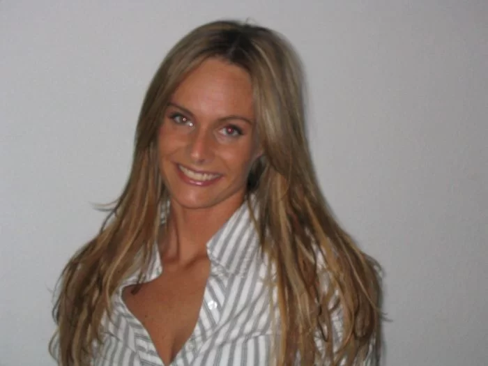 Lost Camera: Amateur Wife