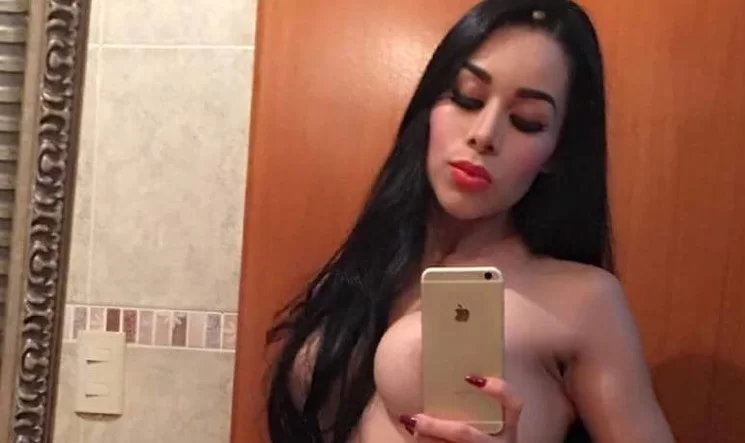 Selfie Nation 18